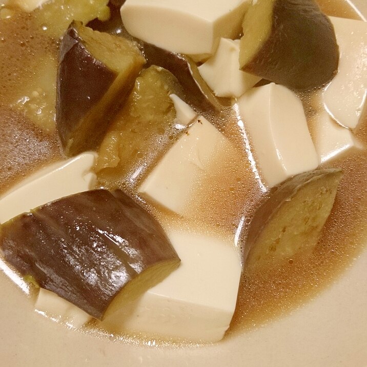 揚げなすと豆腐の煮込み